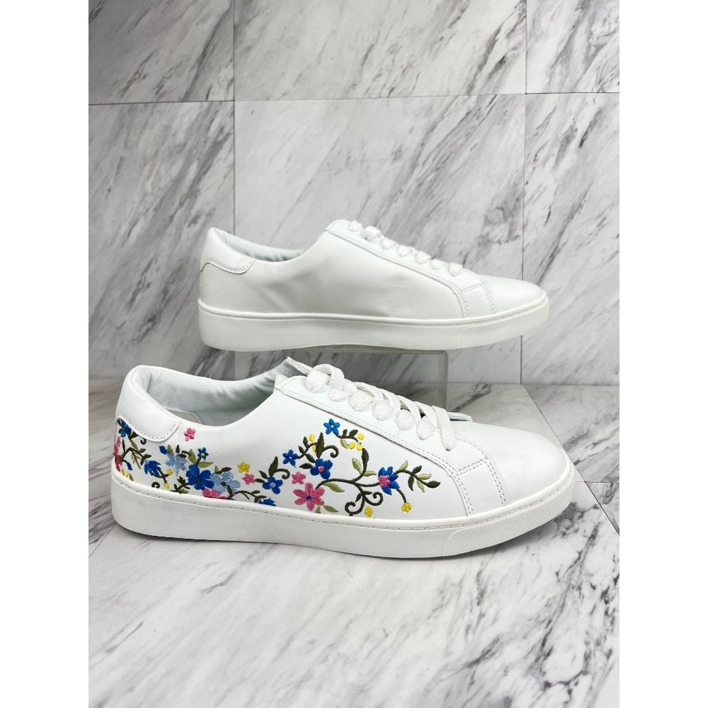 ComfortView Women’s Floral Embroidered US 10.5 M White Sneakers Comfort View SAI